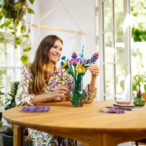 LEGO: Ramo de Flores Silvestres - 10313 - Image 3